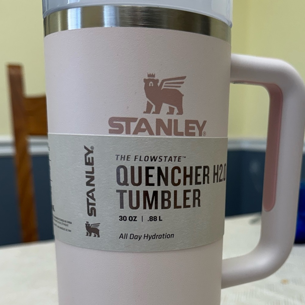 30 oz Stanley NWT